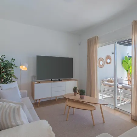 Serena Zare By Villalia * Playa Blanca (Lanzarote)