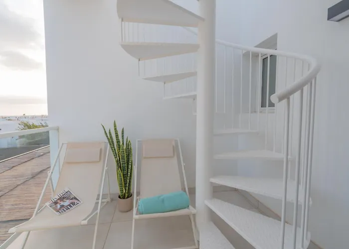 Villa Serena Zare By Villalia