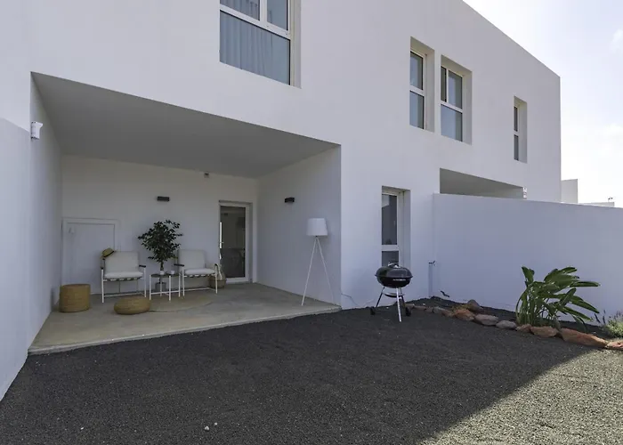 Serena Zare By Villalia Playa Blanca